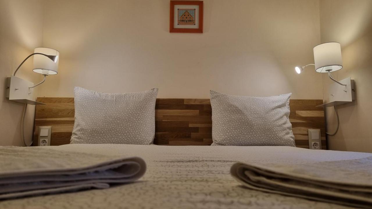 Margarida Guest House - Rooms Almada Esterno foto